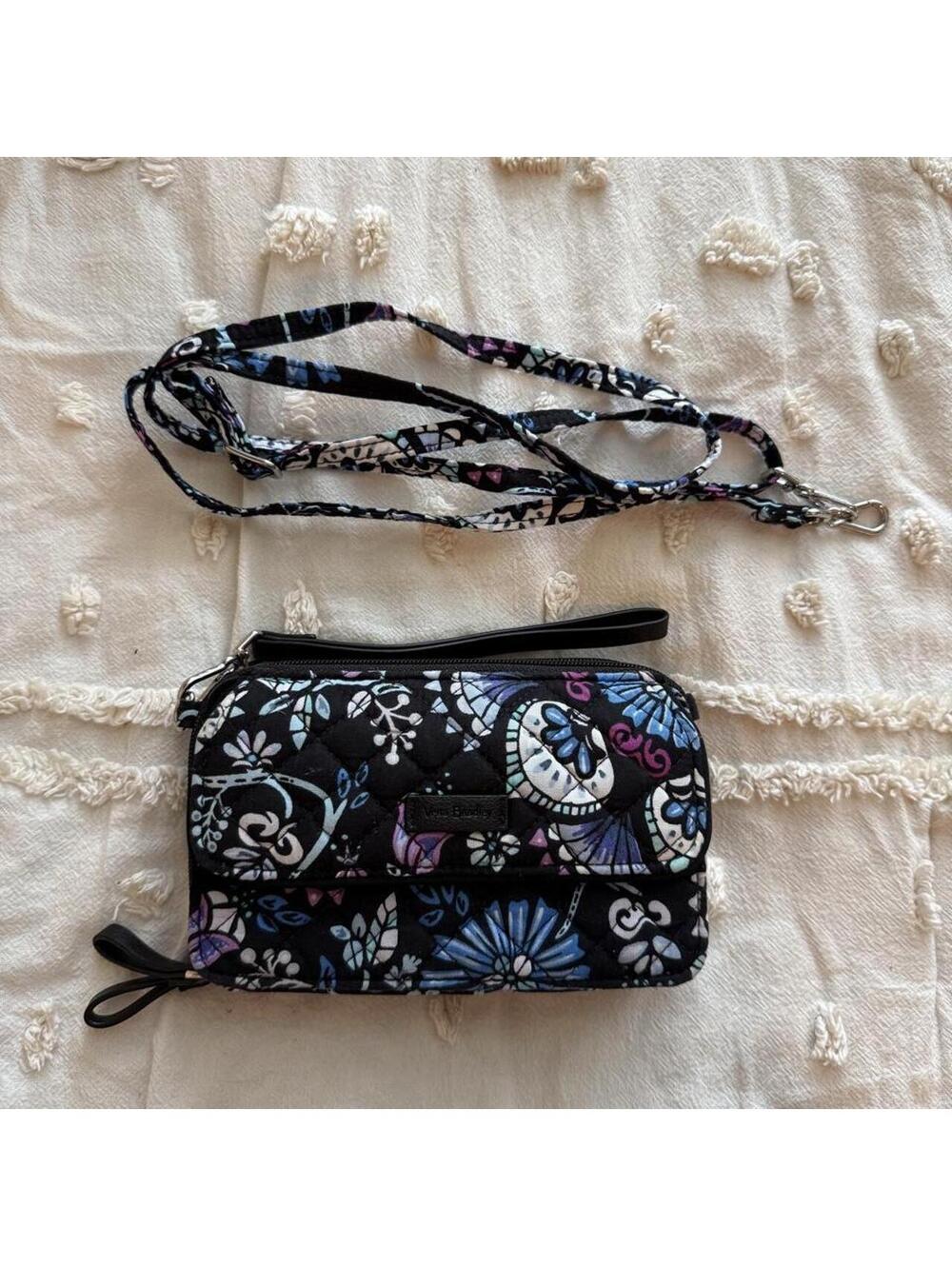 Vera Bradley Black Floral Convertible Crossbody Wristlet Wallet